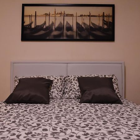 4You Apartments - Ponti Romani Padova Luaran gambar